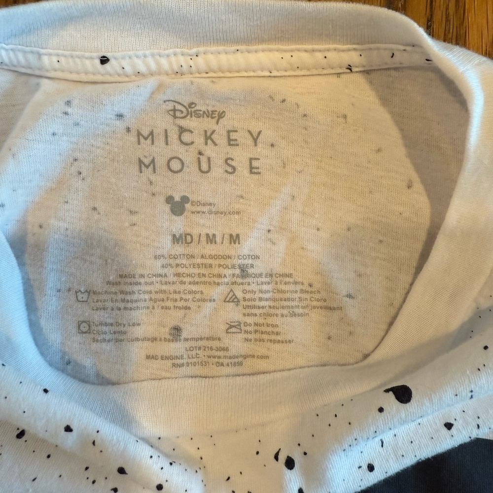 Disney Mickey Red and White Short Sleeve Tee SZ M
NWOT - Picture 6 of 7